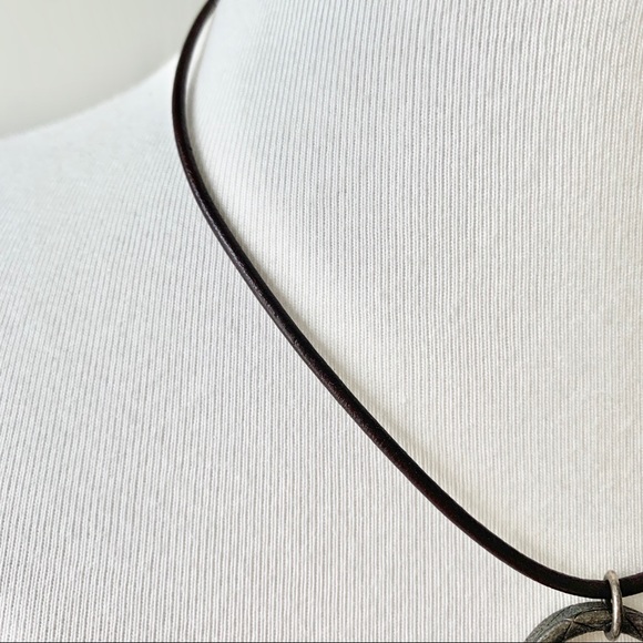 Cord Silver Circle Dangly Necklace - Picture 4 of 7